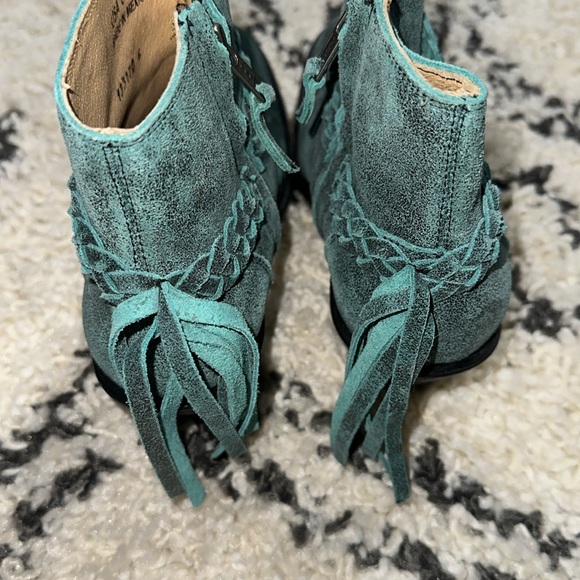 Shyanne Booties - Picture 3 of 12